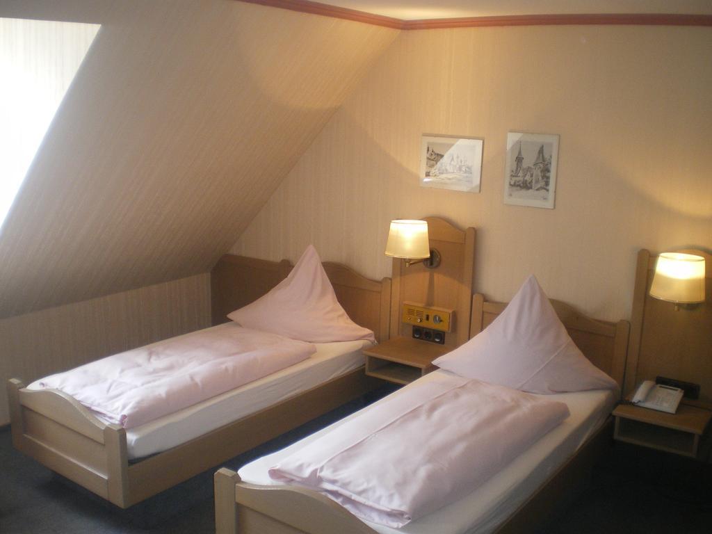 Hotel Gasthof Kaesser Ansbach Eksteriør bilde